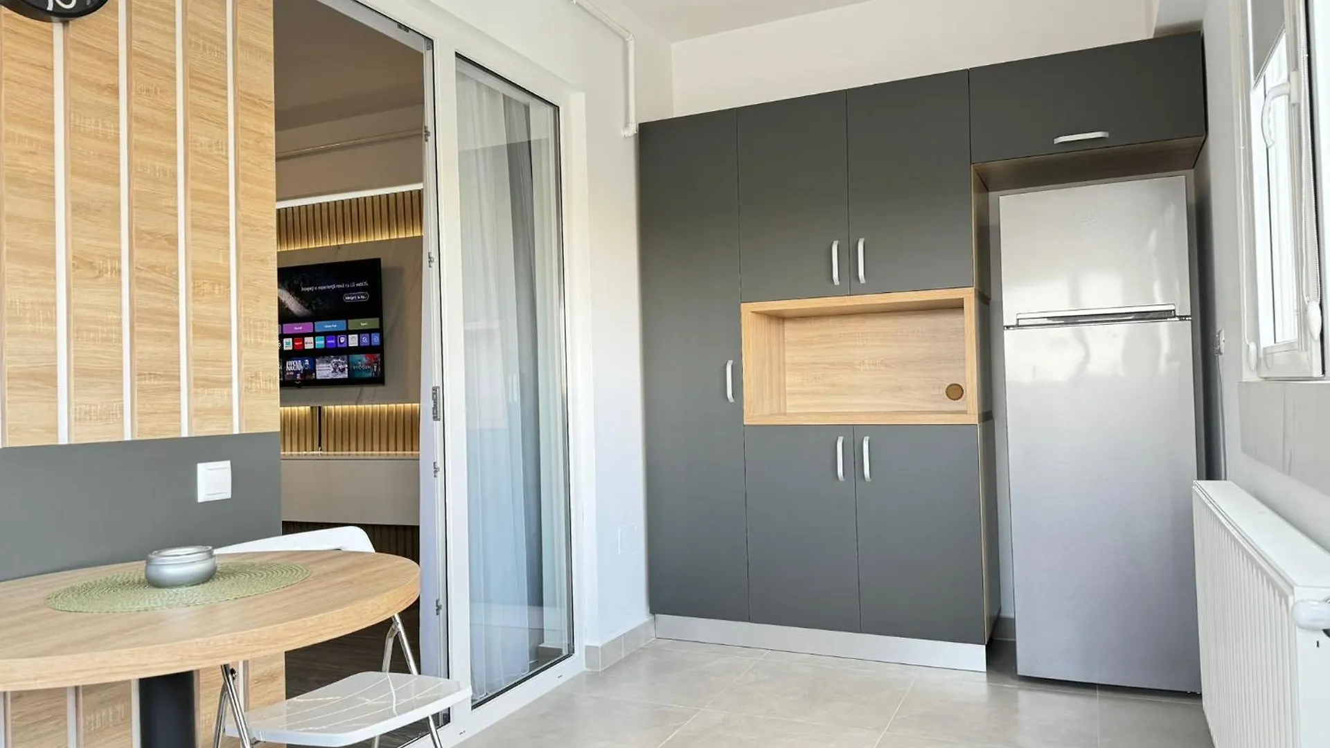 Luxury Glam Apartments Central Adress Bucuresti With Parking  Bucarest