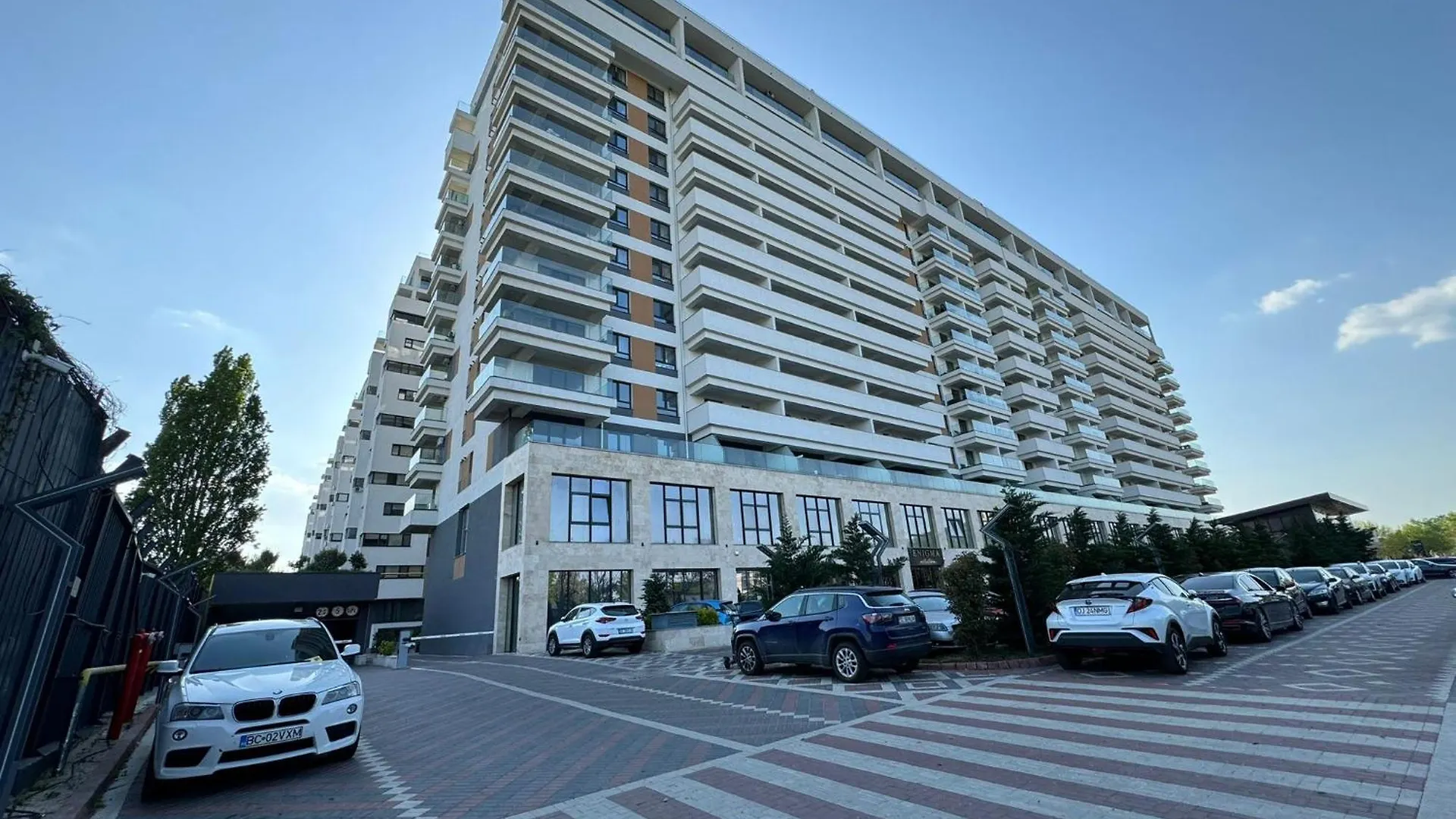 Luxury Glam Apartments Central Adress Bucuresti With Parking
