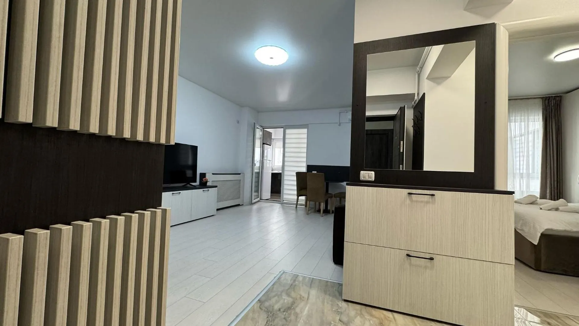 Luxury Glam Apartments Central Adress Bucuresti With Parking 0*, Bucarest Rumanía