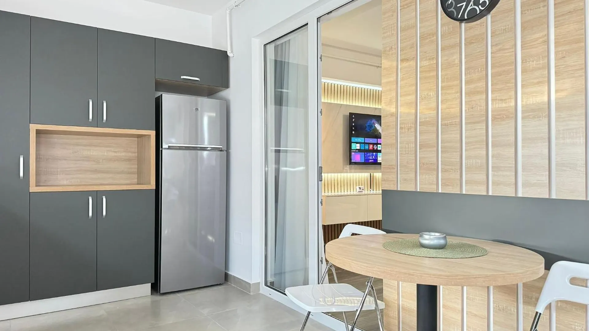Luxury Glam Apartments Central Adress Bucuresti With Parking
