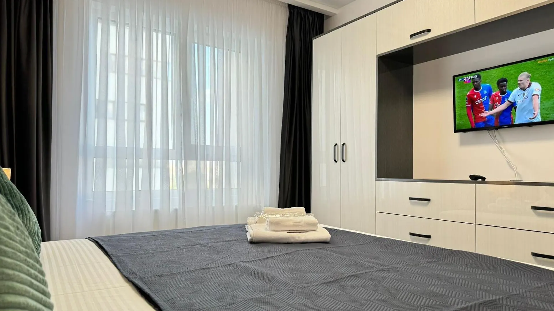 Luxury Glam Apartments Central Adress Bucuresti With Parking Bucharest