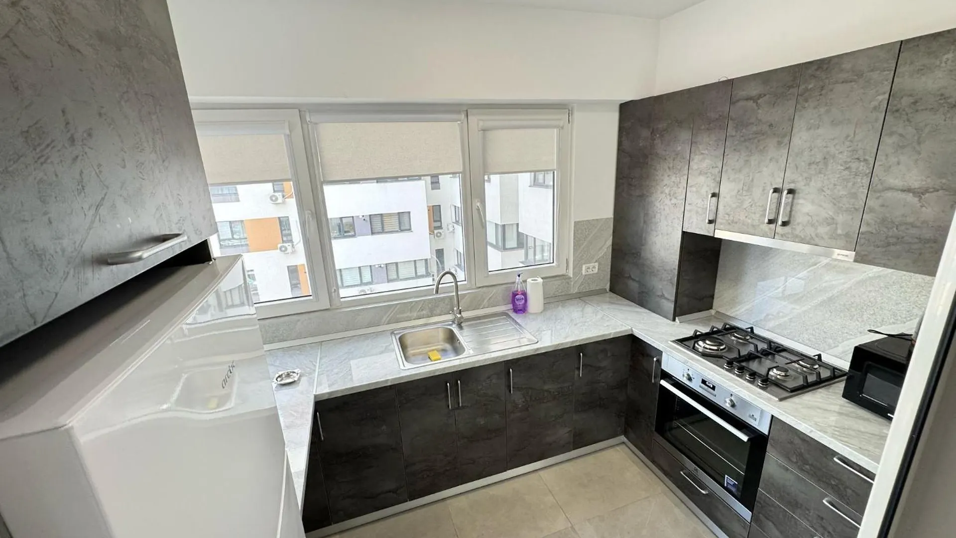 Luxury Glam Apartments Central Adress Bucuresti With Parking