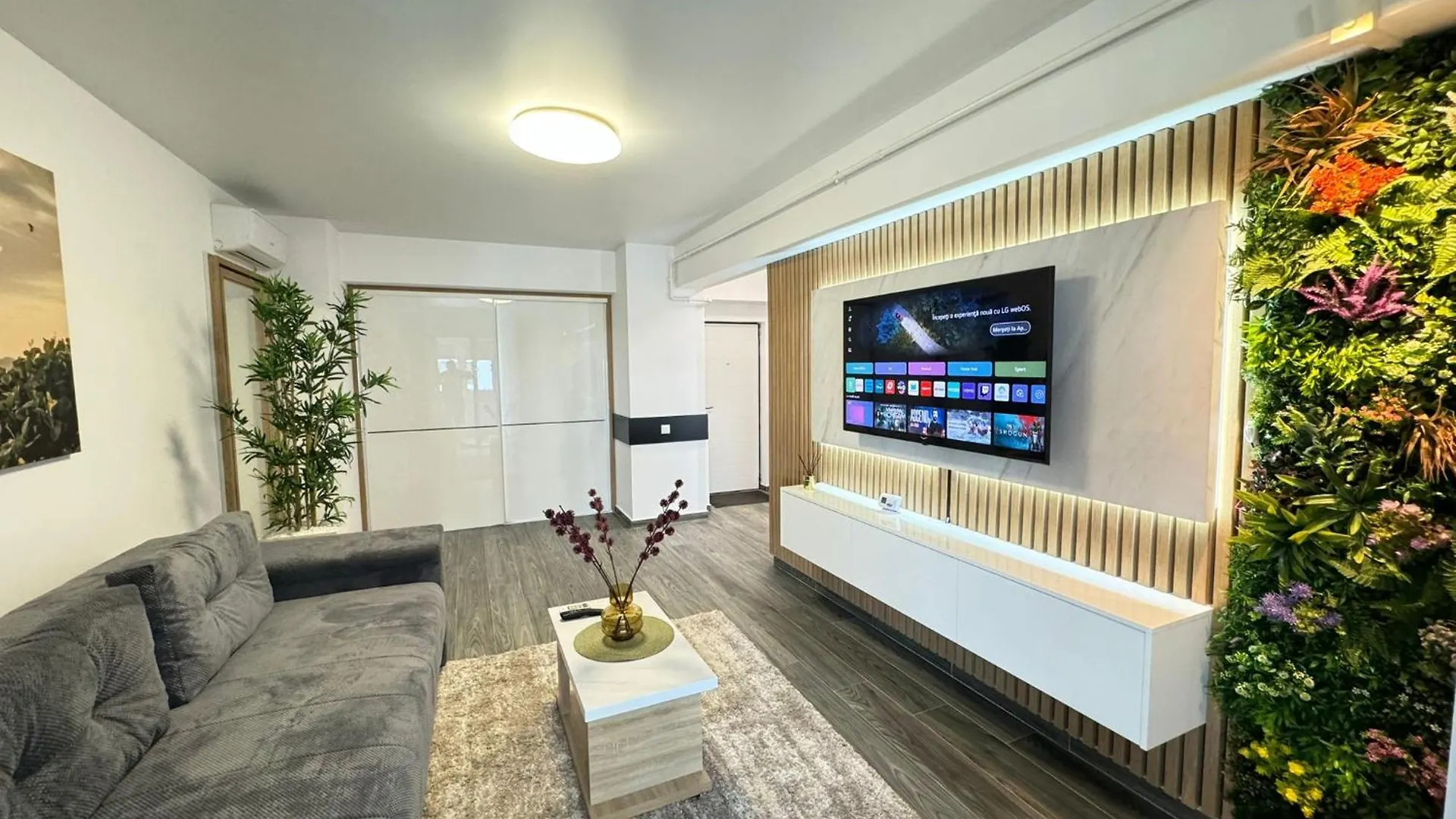 Luxury Glam Apartments Central Adress Bucuresti With Parking