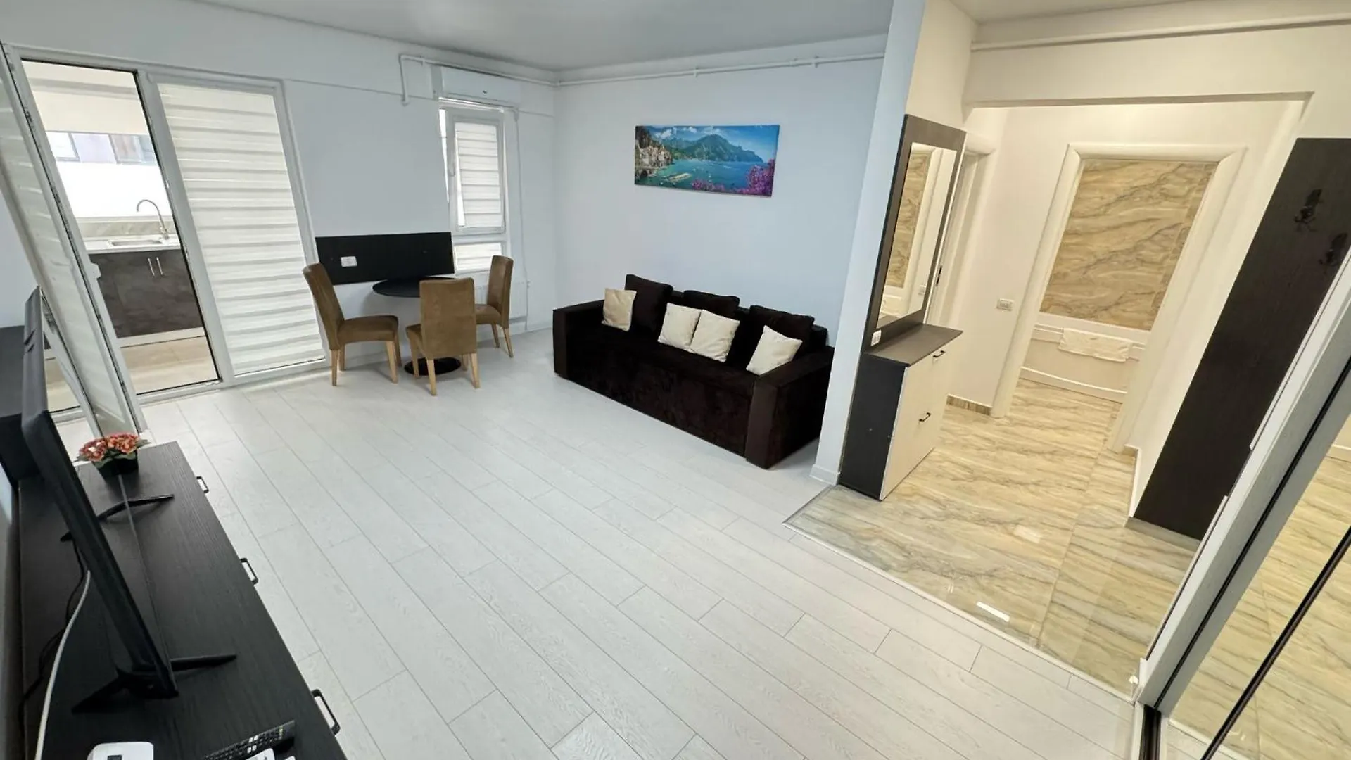 Luxury Glam Apartments Central Adress Bucuresti With Parking 0*, Bucureşti